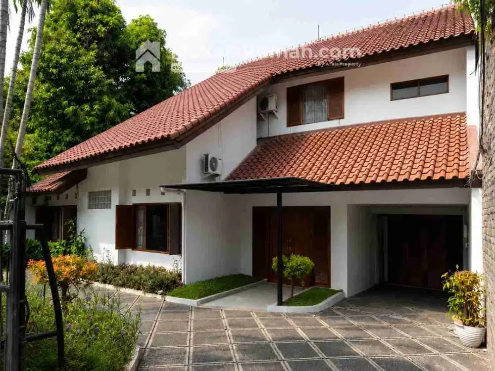 Dijual Rumah Mewah Private Pool di Radio Dalam Kebayoran Baru Harga Turun