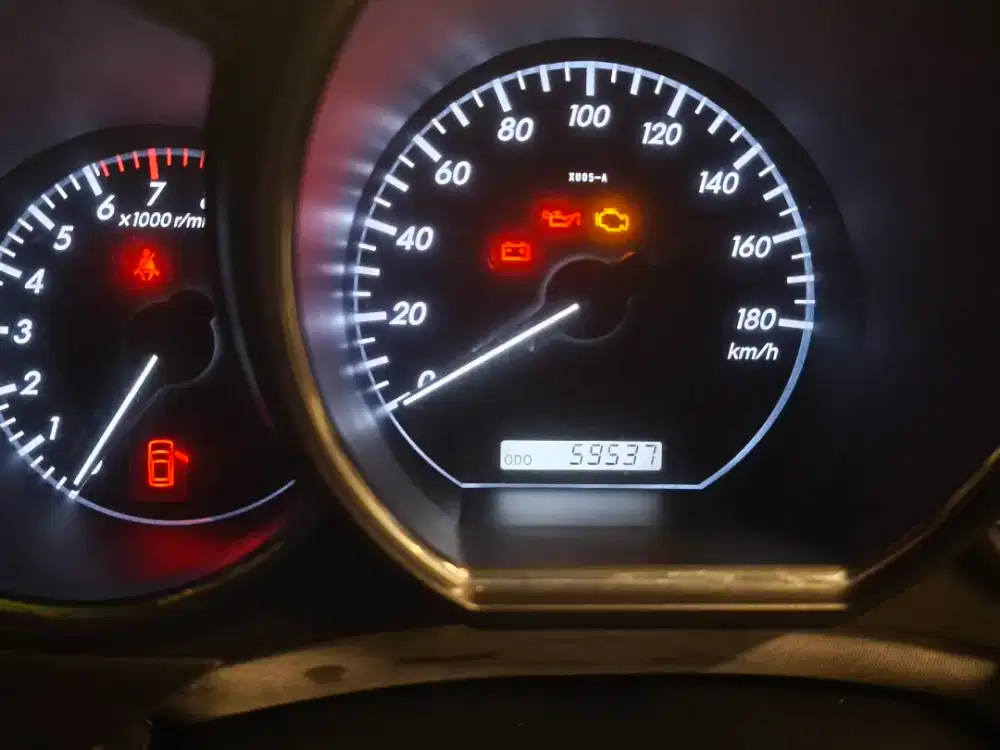 Toyota harrier 2.4 G L premium 2010