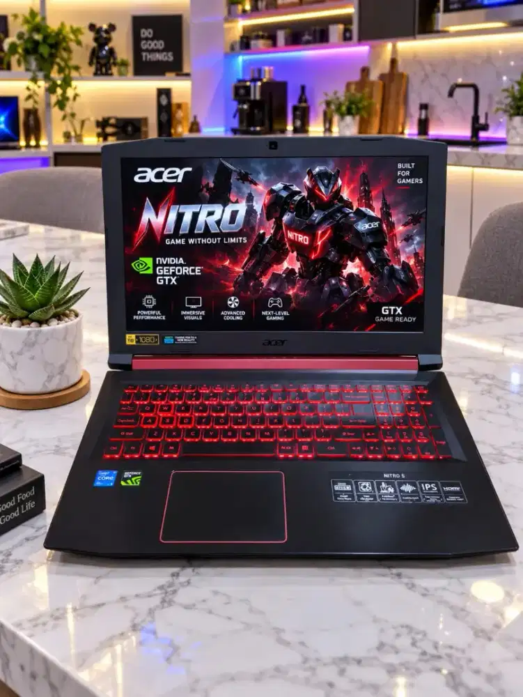 Laptop Acer NITRO GTi PREDATOR Core i7 RAM 8Gb SSD + HDD NVIDIA GTX