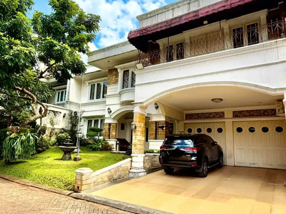 Rumah Mewah Semi Furnished Kawasan Strategis Cibubur
