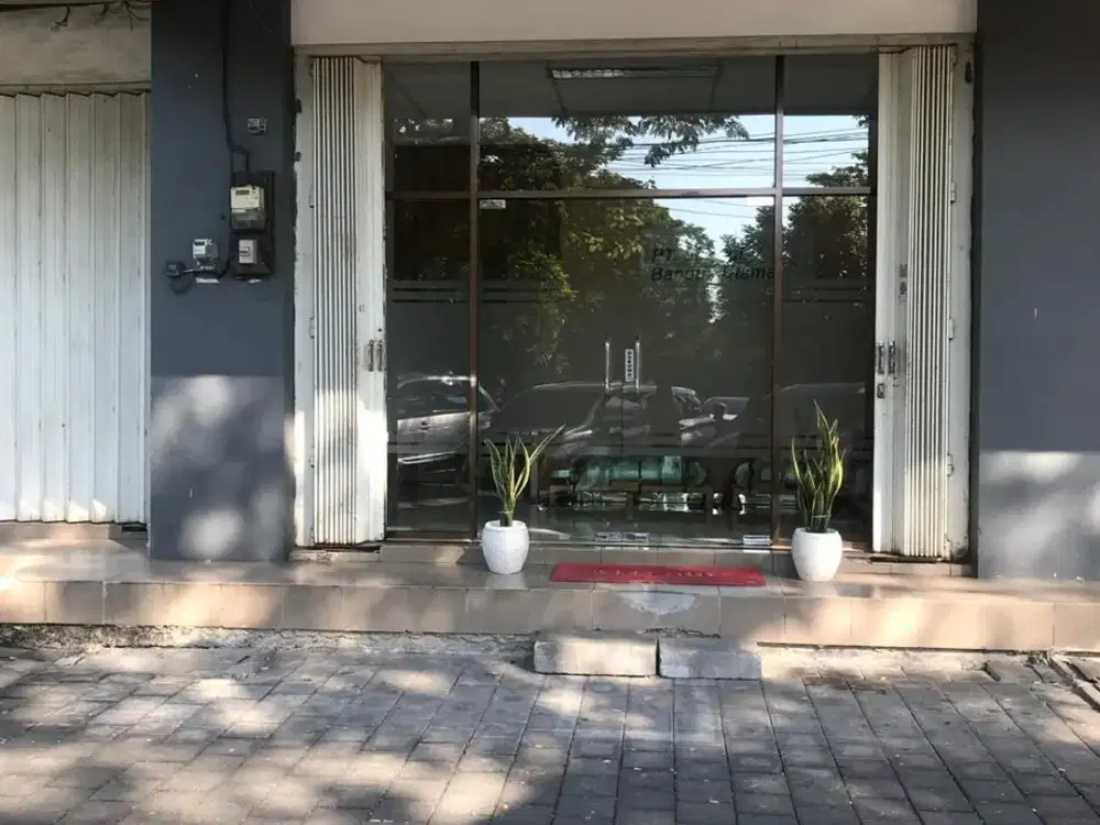 Ruko Central Business Park Jl Ir Dr Soekarno MERR