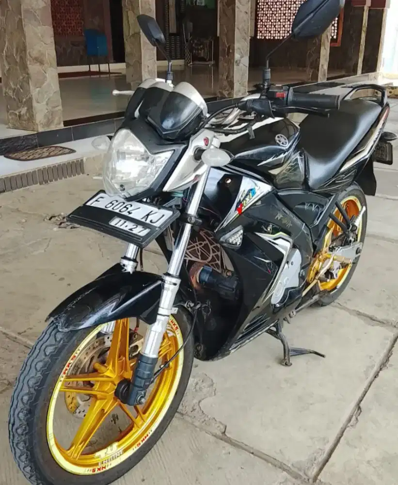 VIXION 2010 plat F Bogor,surat lengkap