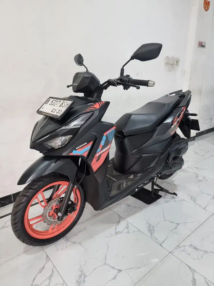 Honda Vario Street 125 ESP CBS ISS Keyless LED Fi Vario gen 3