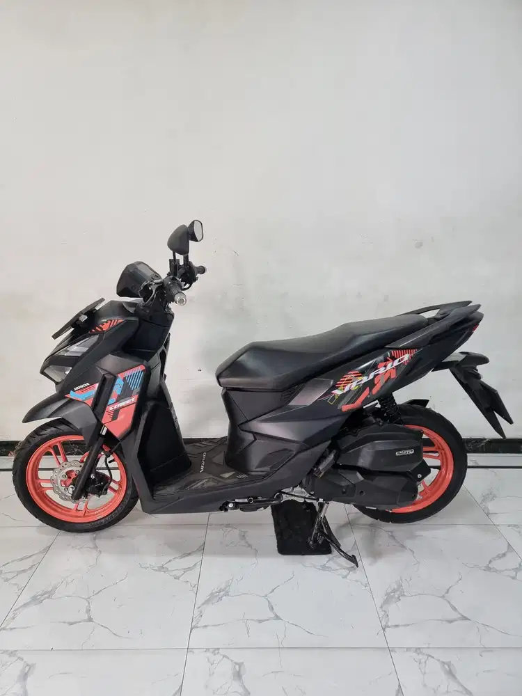 Honda Vario Street 125 ESP CBS ISS Keyless LED Fi Vario gen 3