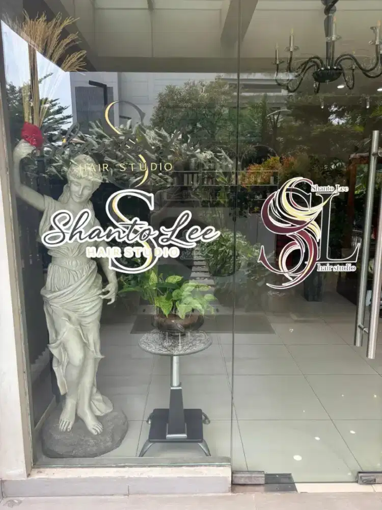 Salon Meni Pedi