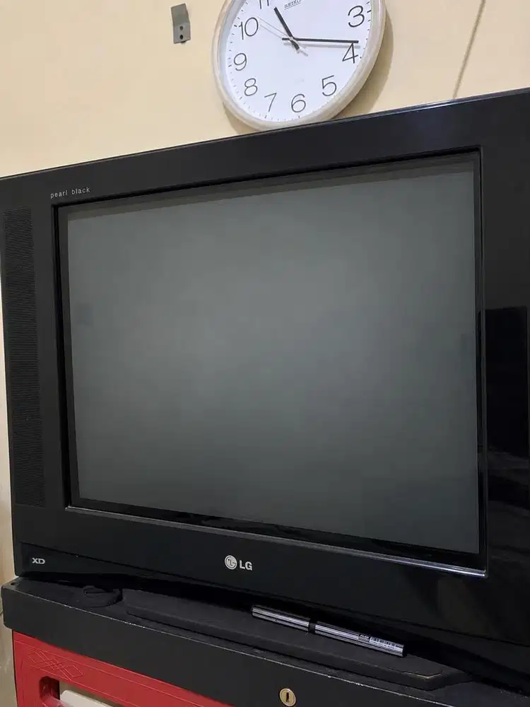 JUAL TV merk LG (tidak hidup)