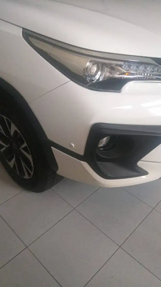 Toyota Fortuner 2.4 VRZ 4X2 A/T 2017