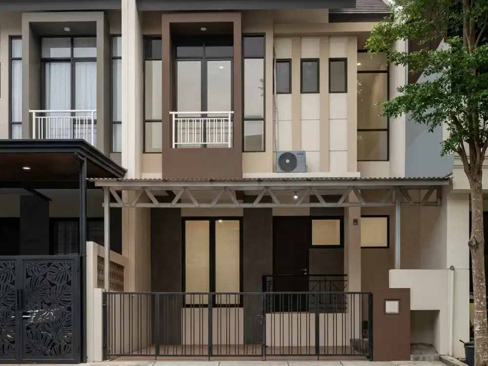 rumah bagus di jalan utama ( bulevard) Cendana Residence, Tangerang Selatan