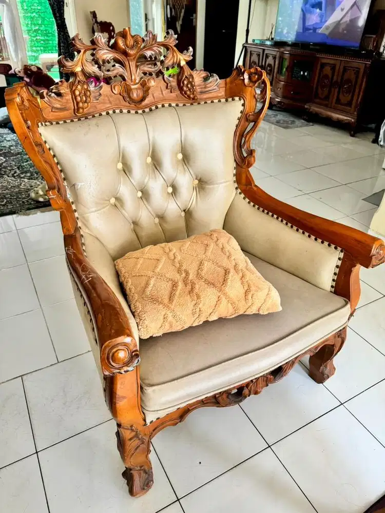 SET SOFA TAMU JATI SOLID UKIR KLASIK