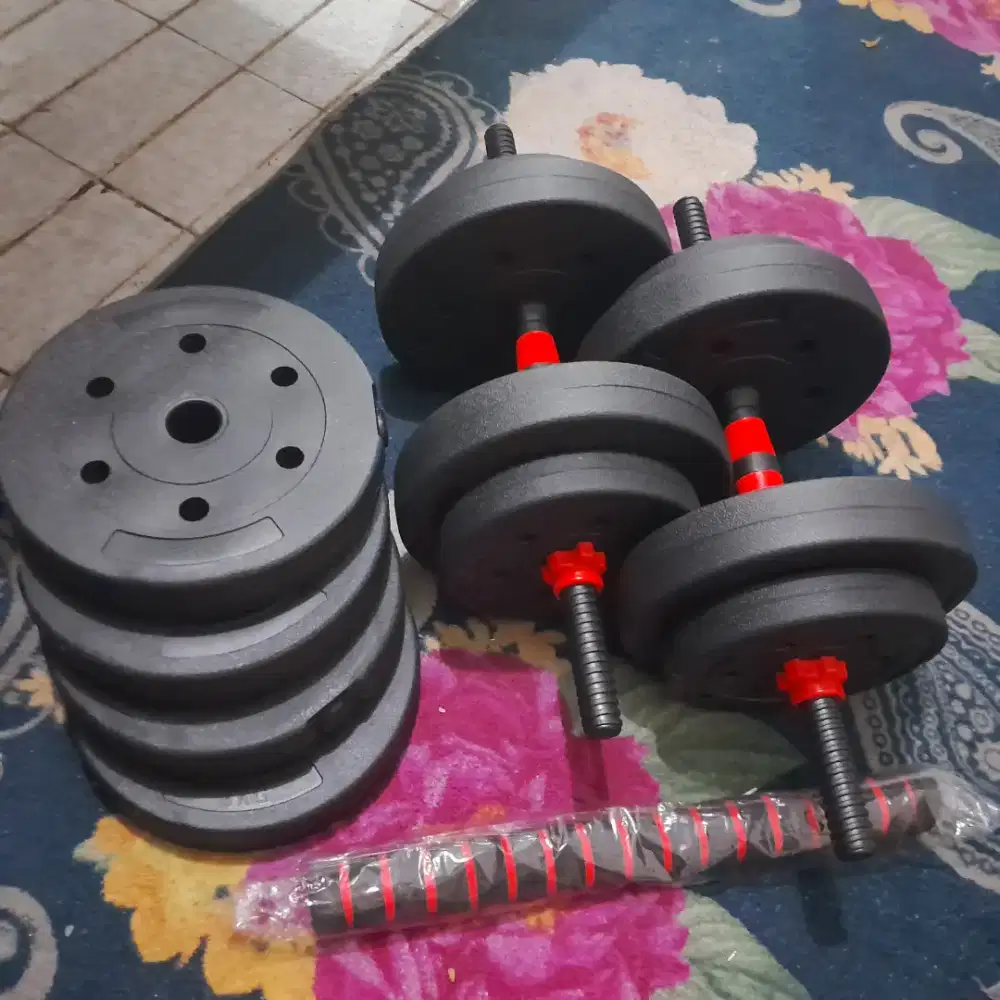 barbel dumbell 30 dan 40 kg siapa cepat dapat