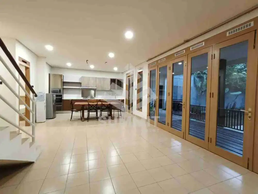 Rumah furnished siap huni di Dago pakar resort Bandung