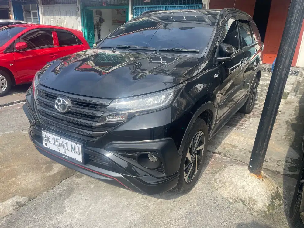 Rush S TRD manual 2020 Hitam