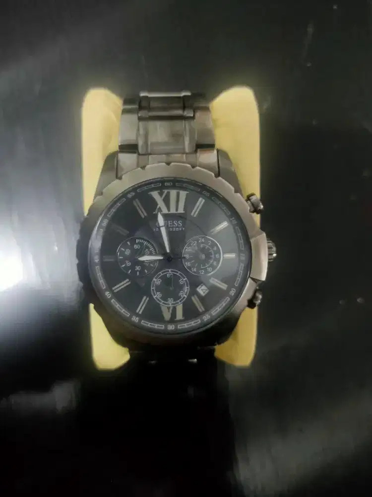 Dijual jam guess second original