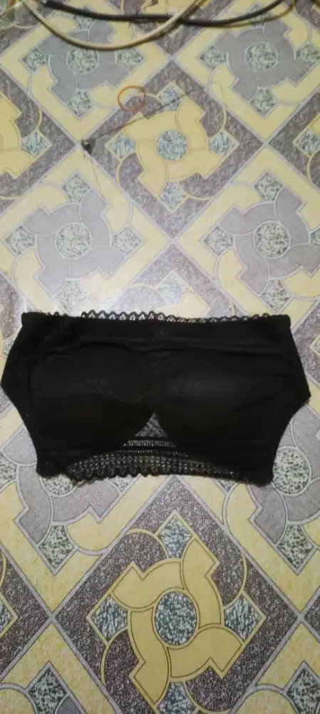 Dijual cepat bra wanita 4pcs