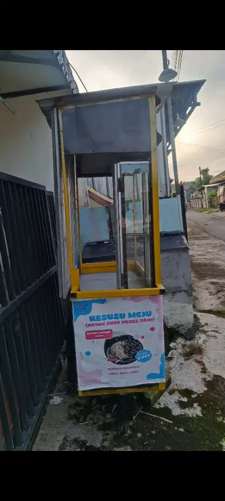 Di jual grobak dorong