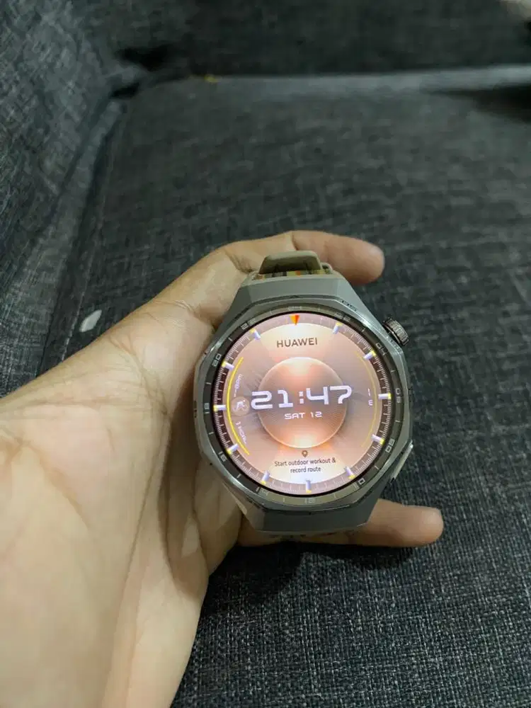 Huawei Watch GT 6 Pro like new garansi on