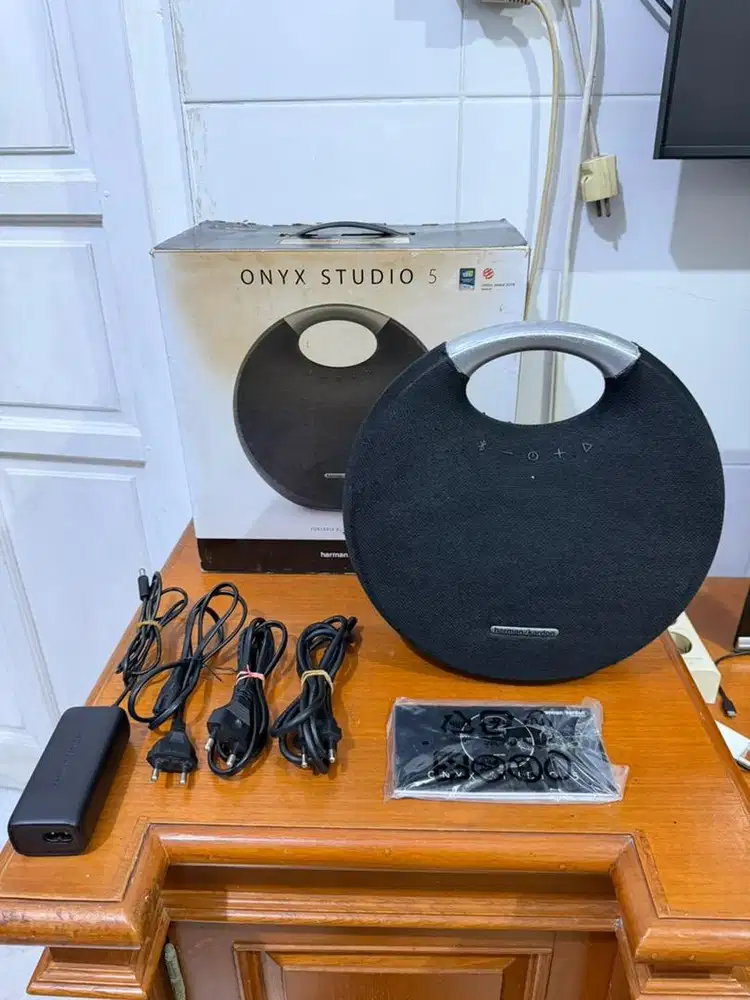 Harman Kardon Onyx Studio 5 Original