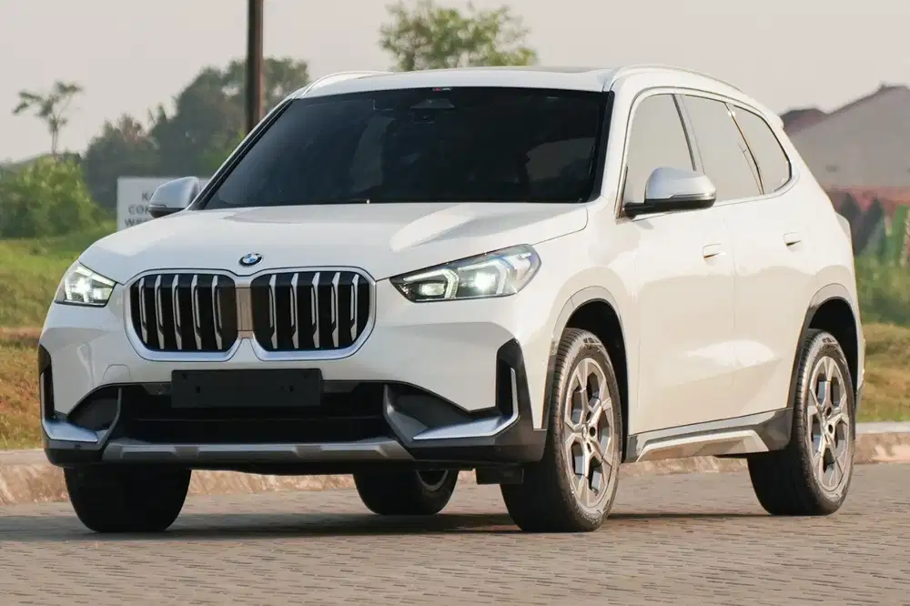BMW X1 sDrive18i xLine 2023 New Model (U11) Panoramic