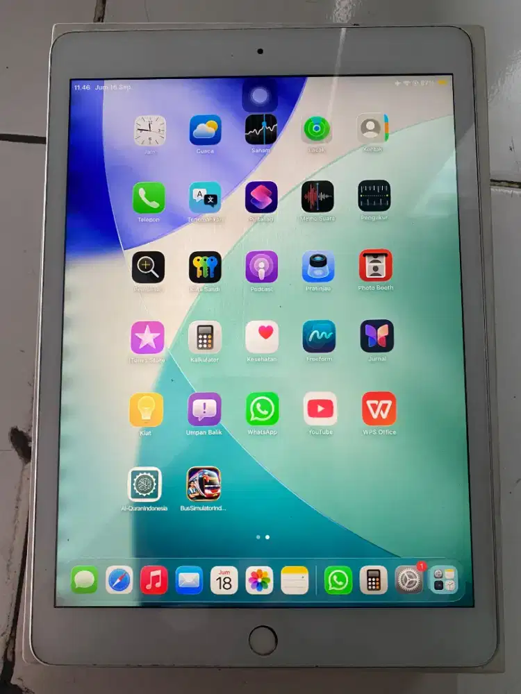 iPad gen 8 inter 128gb wifi only minus