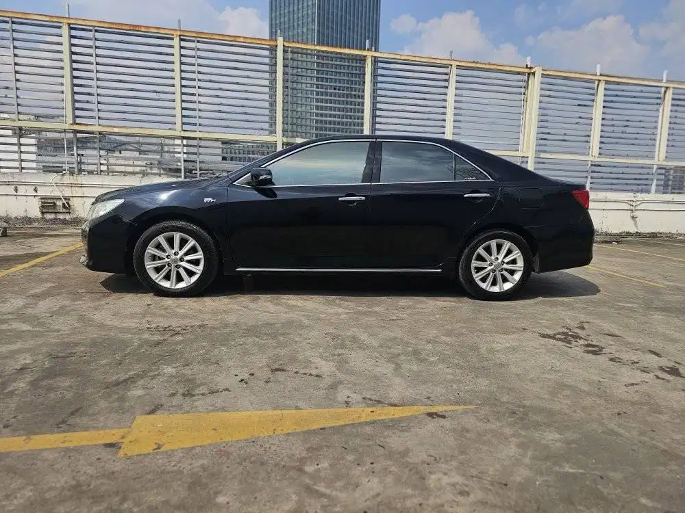 Toyota Camry V 2.5 2012/2013 Xv50 murah