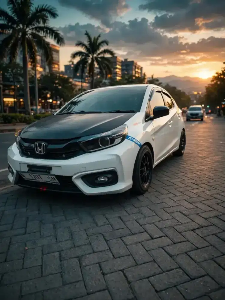 Dijual santai Brio kesayangan