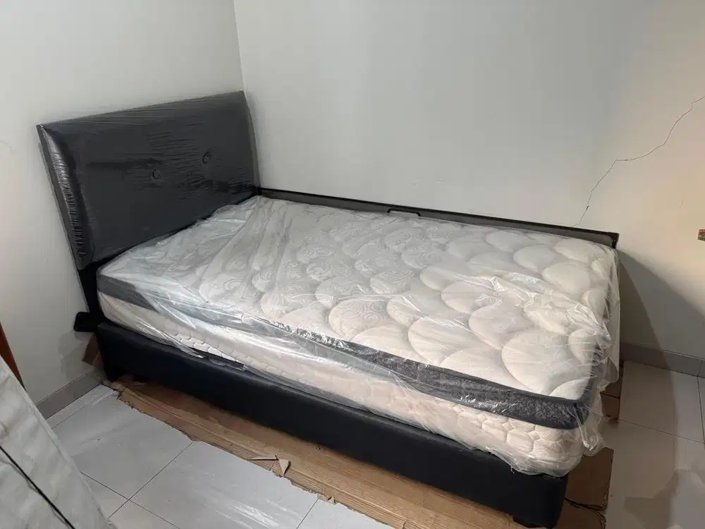 New - Comforta Superfit