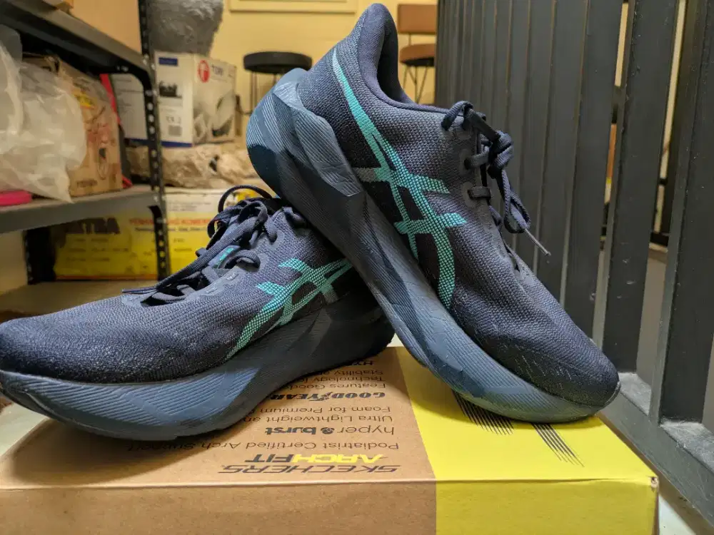 Asics Novablast 6 Midnight/teal original