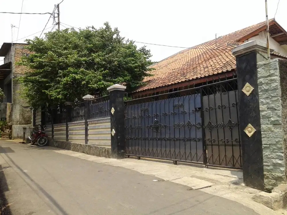 Rumah murah strategis di jaksel