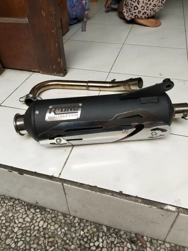 Knalpot R one  racing exchoust system