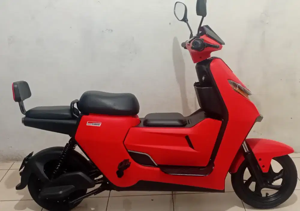 Sepeda listrik uwinfly d65 ADV