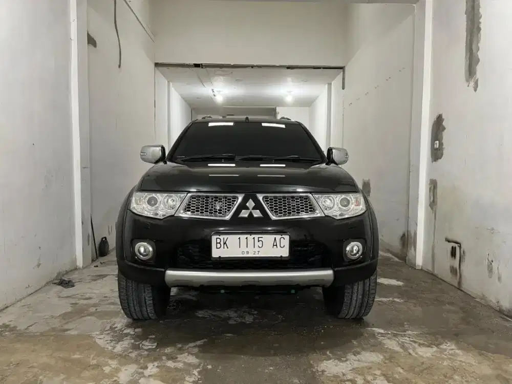 Mitsubishi Pajero Sport Dakar 4x4 .2012