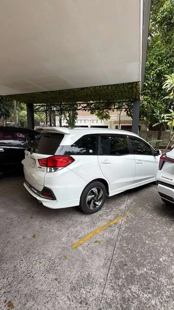 Honda Mobilio 2015 Hybrid