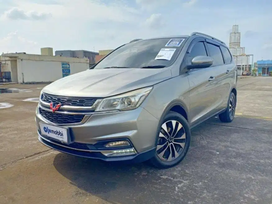 TDP 5, JT Wuling Cortez 1.5 CT Bensin-MT Silver 2019