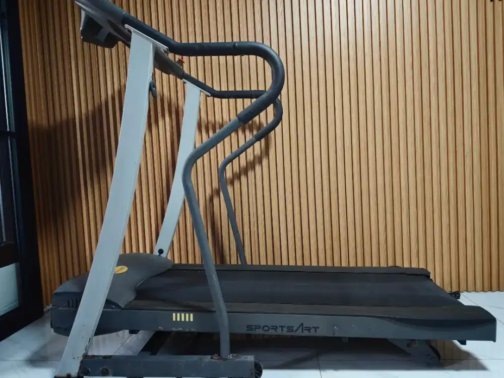 Treadmill SportsArt