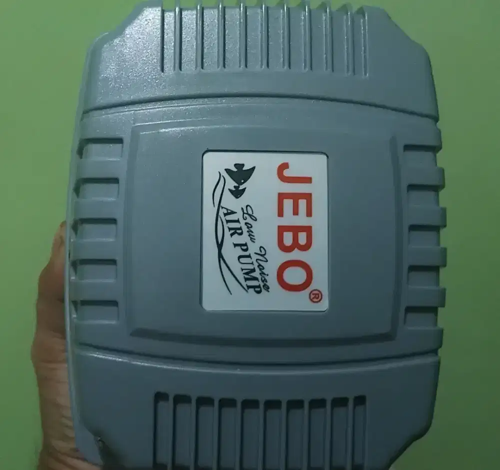 Aerator Aquarium atau Kolam Ikan