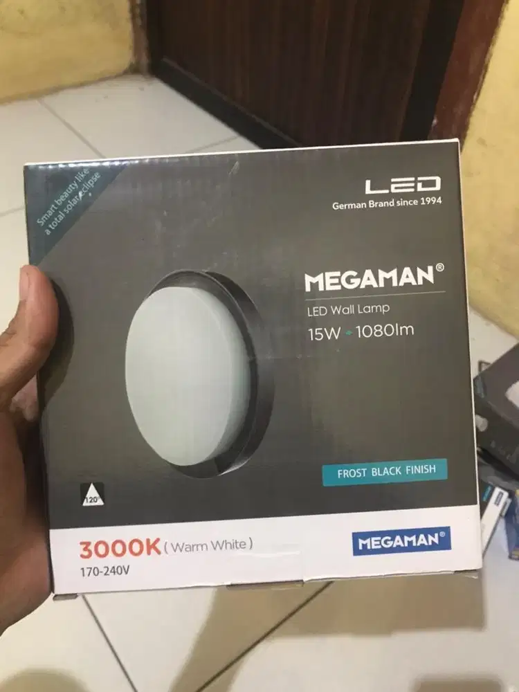 MEGAMAN WALL LAMP