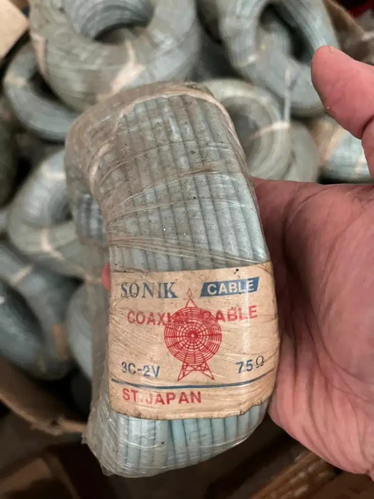 Kabel Antena Coaxial tipe 3C-2V (75 Ohm) dengan merek Sonik Cable
