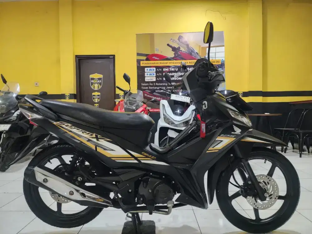 Honda supra x 125 thn 2022