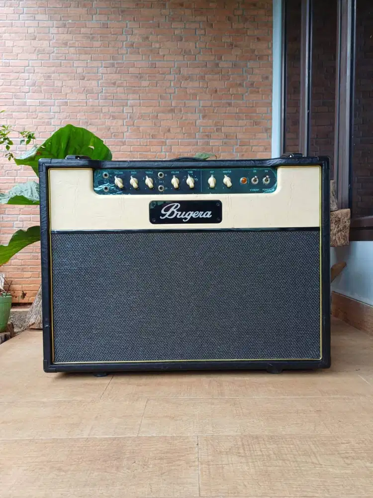 Bugera BC30-212 combo tabe kelas A 30-watt clone Matchless DC-30