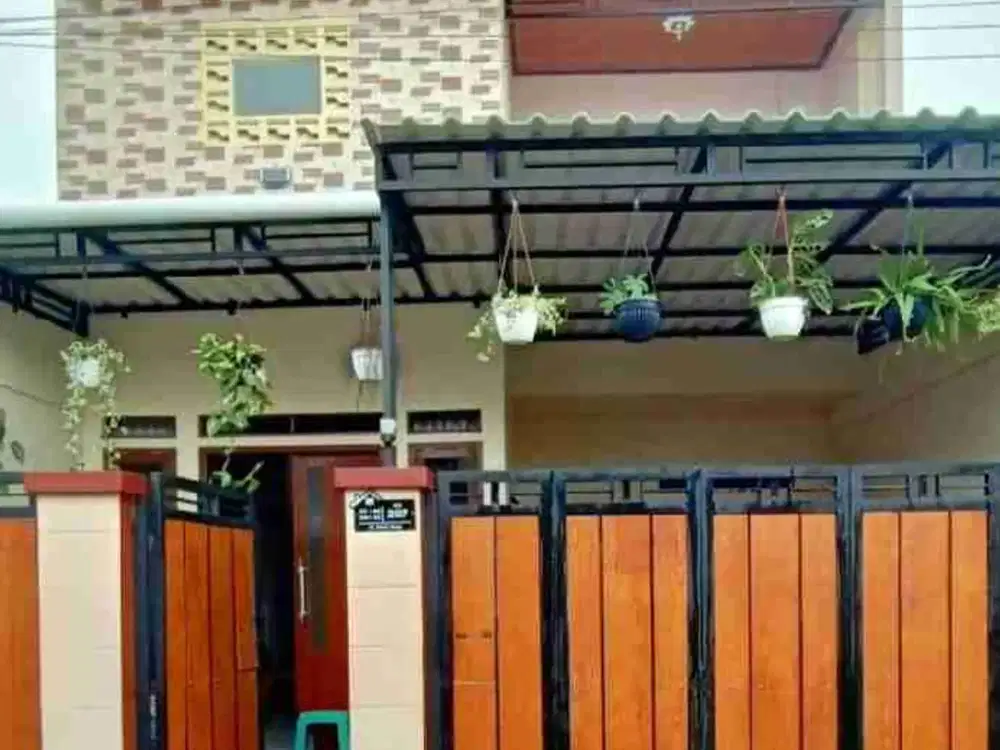 Rumah cantik 2 lantai Depok Timur Mekarjaya Depok