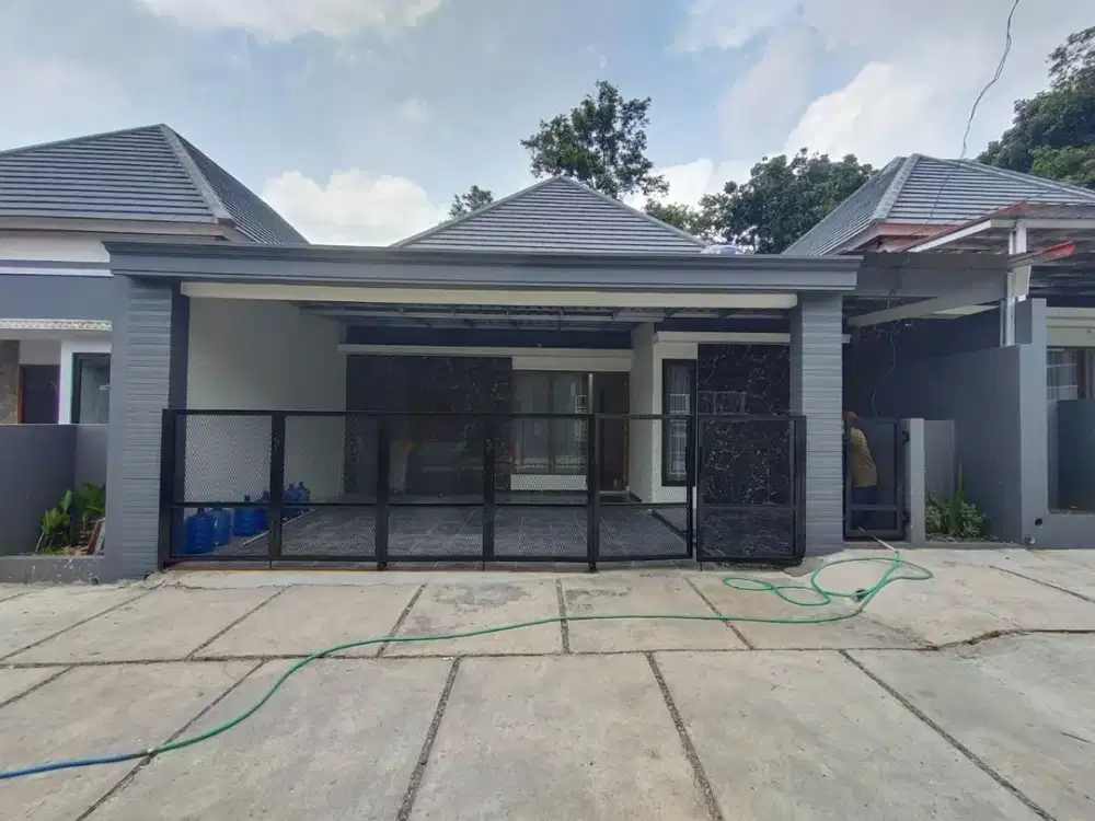 Rumah Cantik Furnished Dalam Perumahan Jl Kaliurang Km13 Sleman
