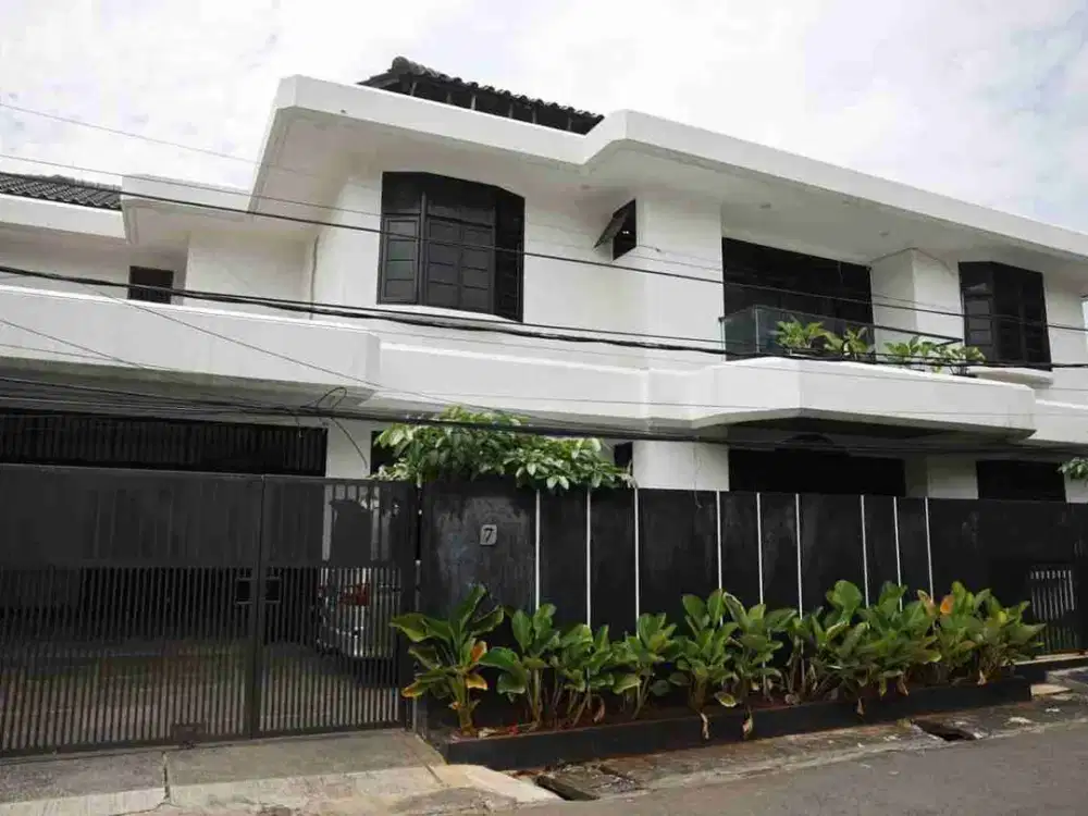 Dijual Rumah Mewah Perdatam Pancoran LT 612 m² Siap Huni