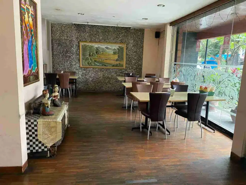 Ruang Usaha Cocok Untuk Cafe, Kantor, Klinik Main road Cihampelas, Tamansari