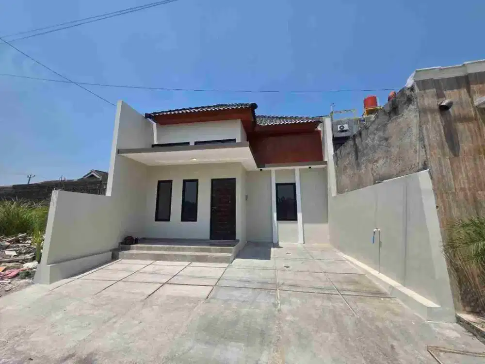 Rumah Baru Cantik Proses Bangun di Laban Timur Solo