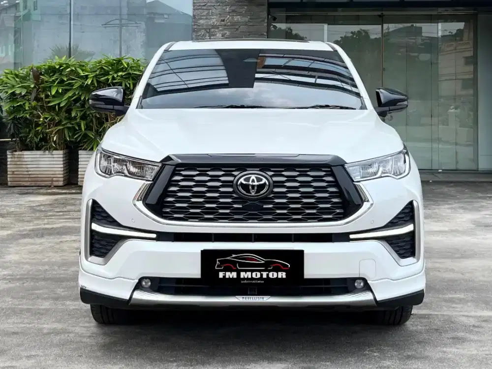 Toyota Zenix Q Hybrid 2024 At, km 32 ribuan, pajak panjang