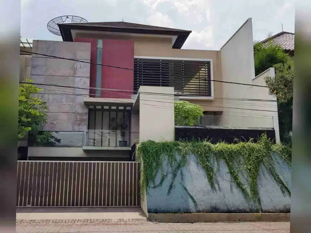 Termurah BUC Rumah Dijual Galaxy Bumi Permai,Surabaya Timur