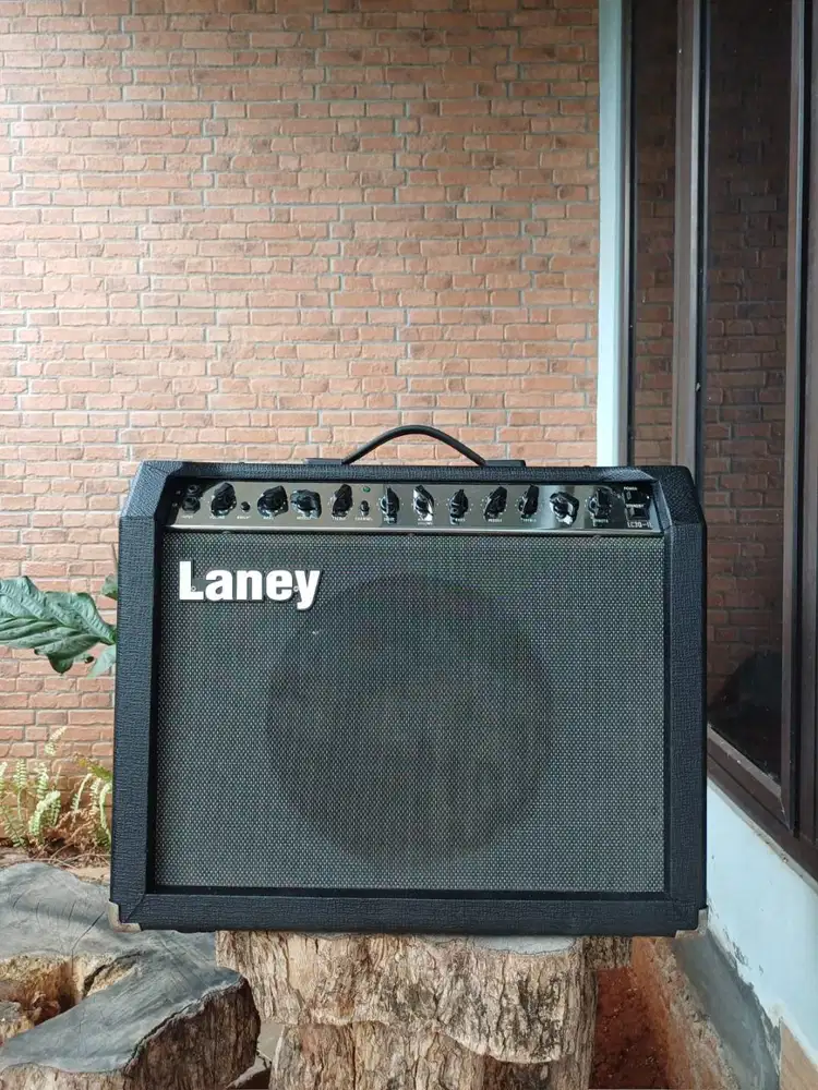 Laney LC30-MKII combo 112 tabung kelas A 30-watt MADE IN Inggris