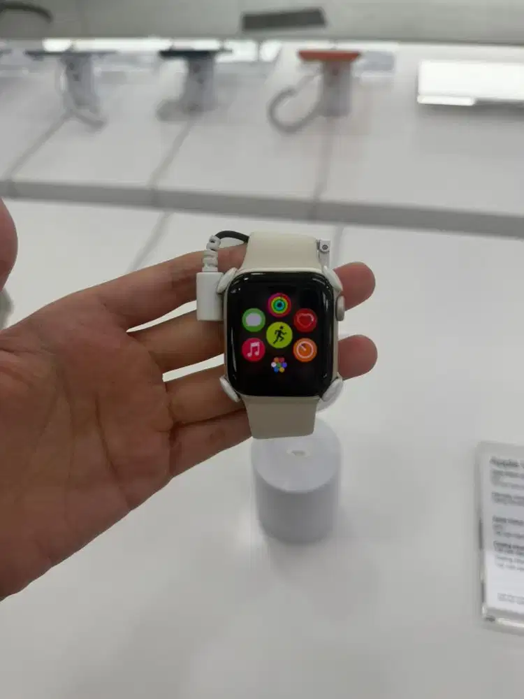 Promo Cicilan Apple Watch SE3 di Ibox Antasari