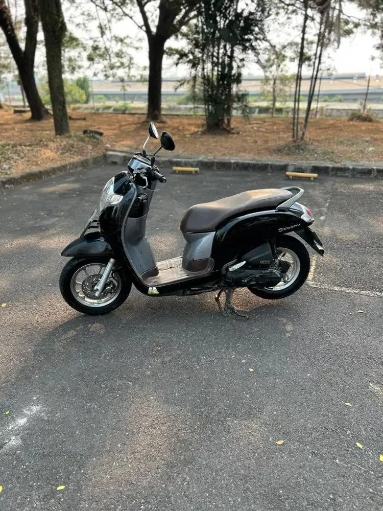 Scoopy 2017 lengkap mulus low km