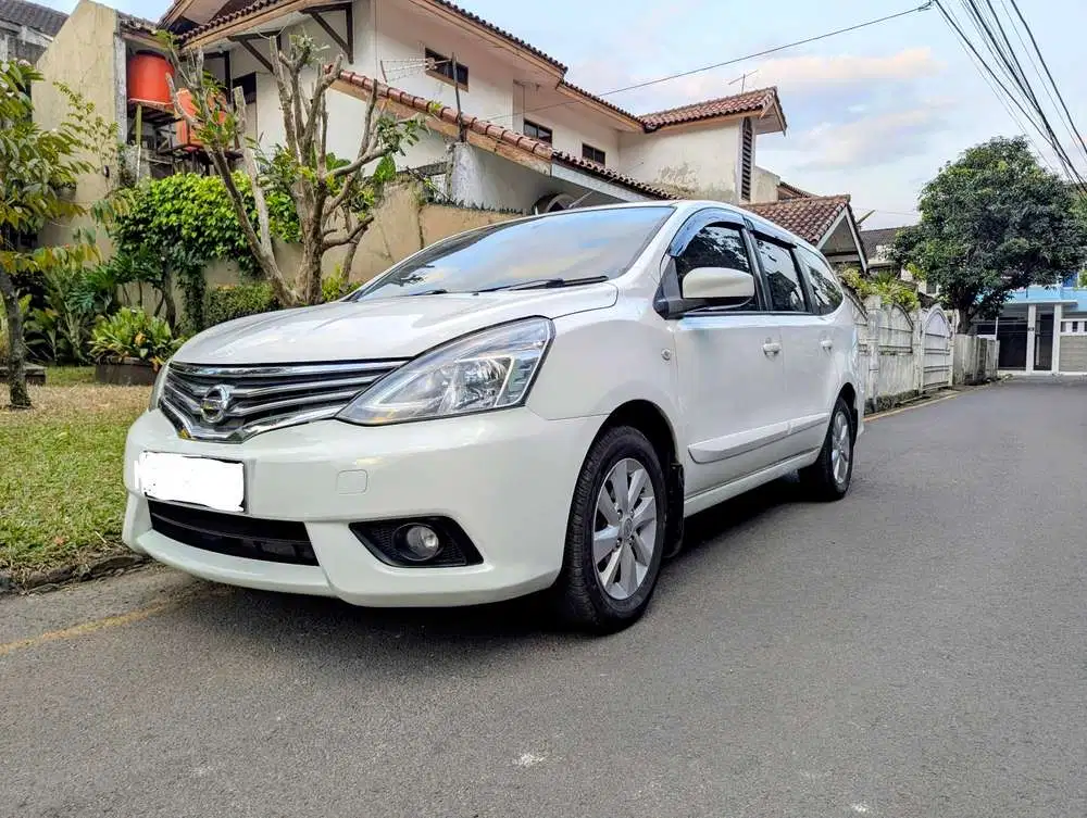 Nissan Grand livina 2015 Bensin